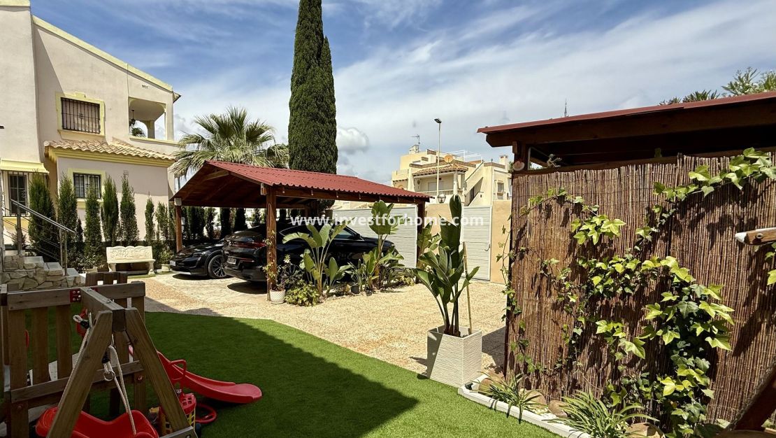 Försäljning - Villa - Orihuela Costa - Costa Blanca