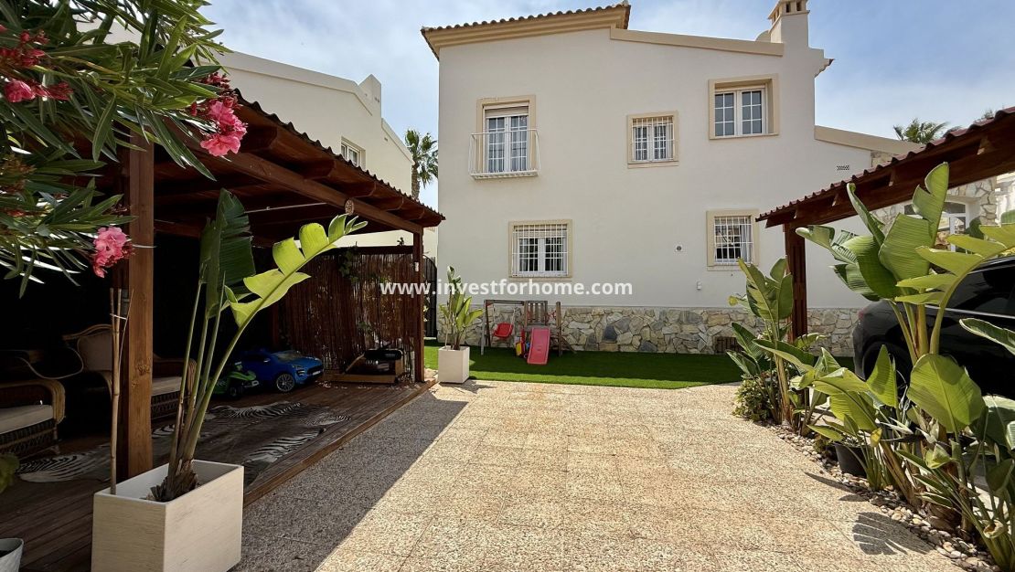 Försäljning - Villa - Orihuela Costa - Costa Blanca