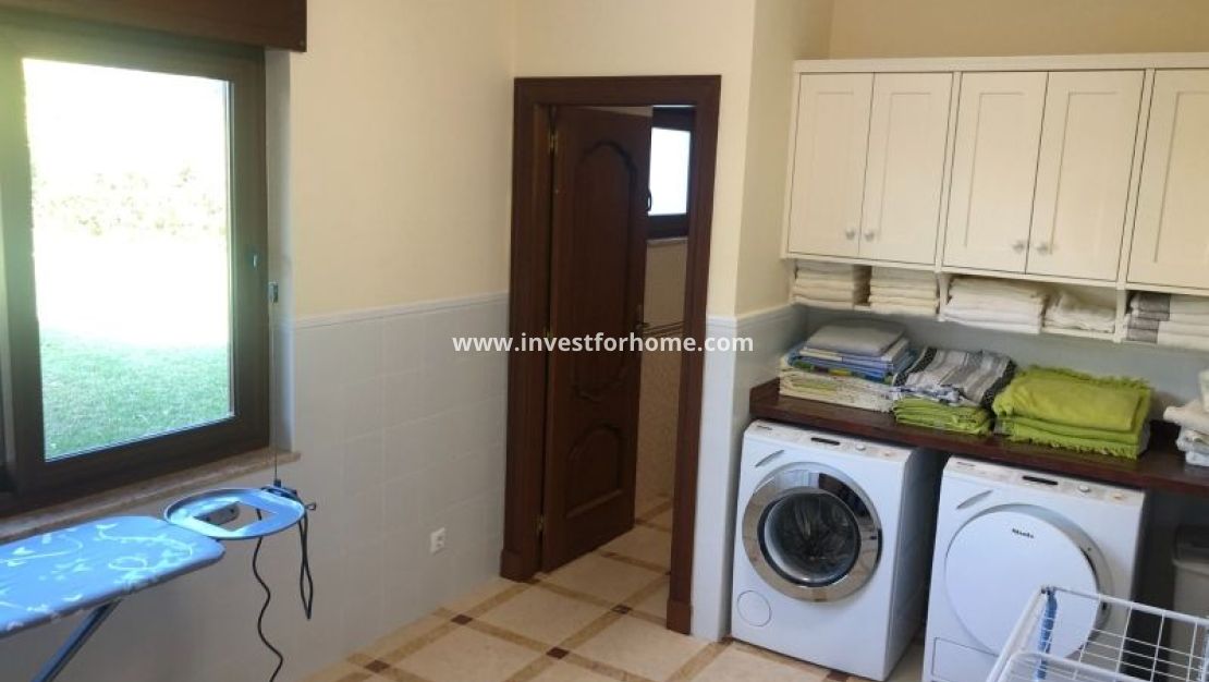 Försäljning - Villa - Orihuela Costa - Costa Blanca