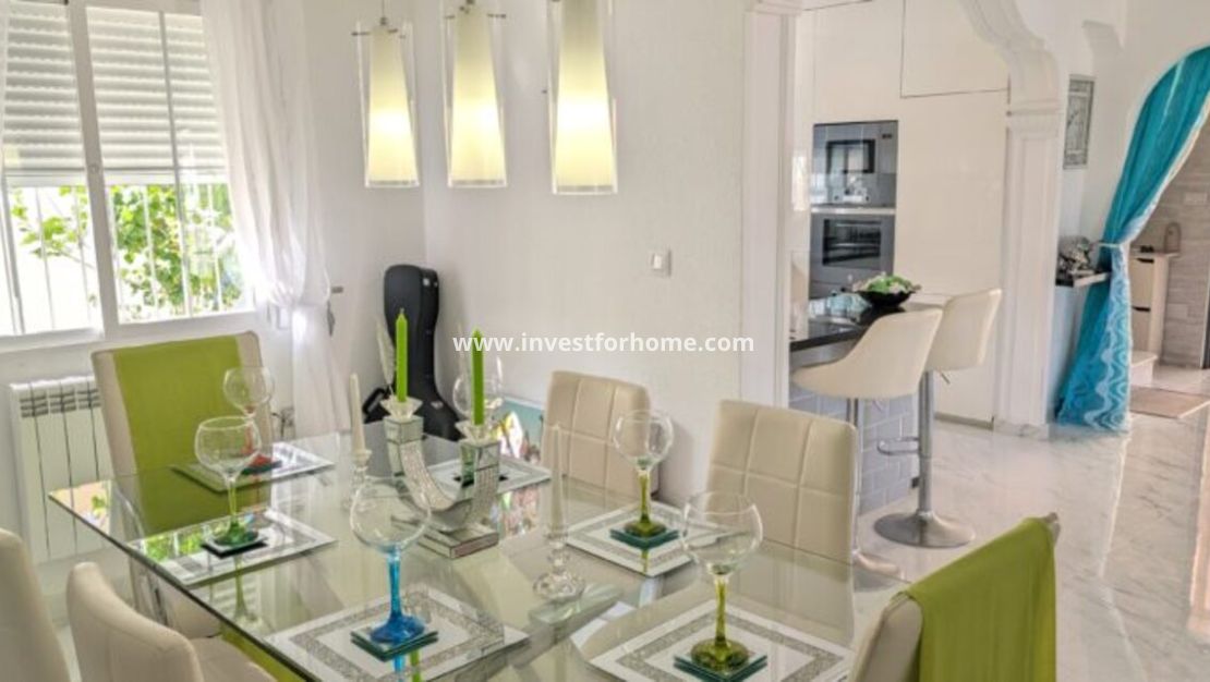 Försäljning - Villa - Orihuela Costa - Costa Blanca