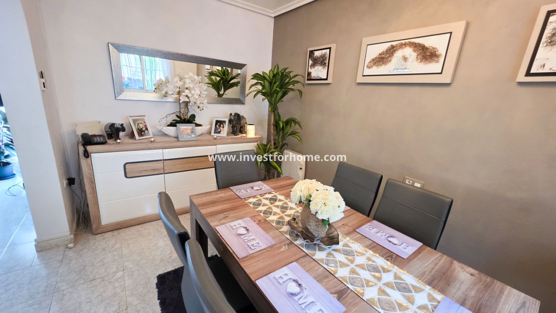 Försäljning - Villa - Orihuela Costa - Costa Blanca