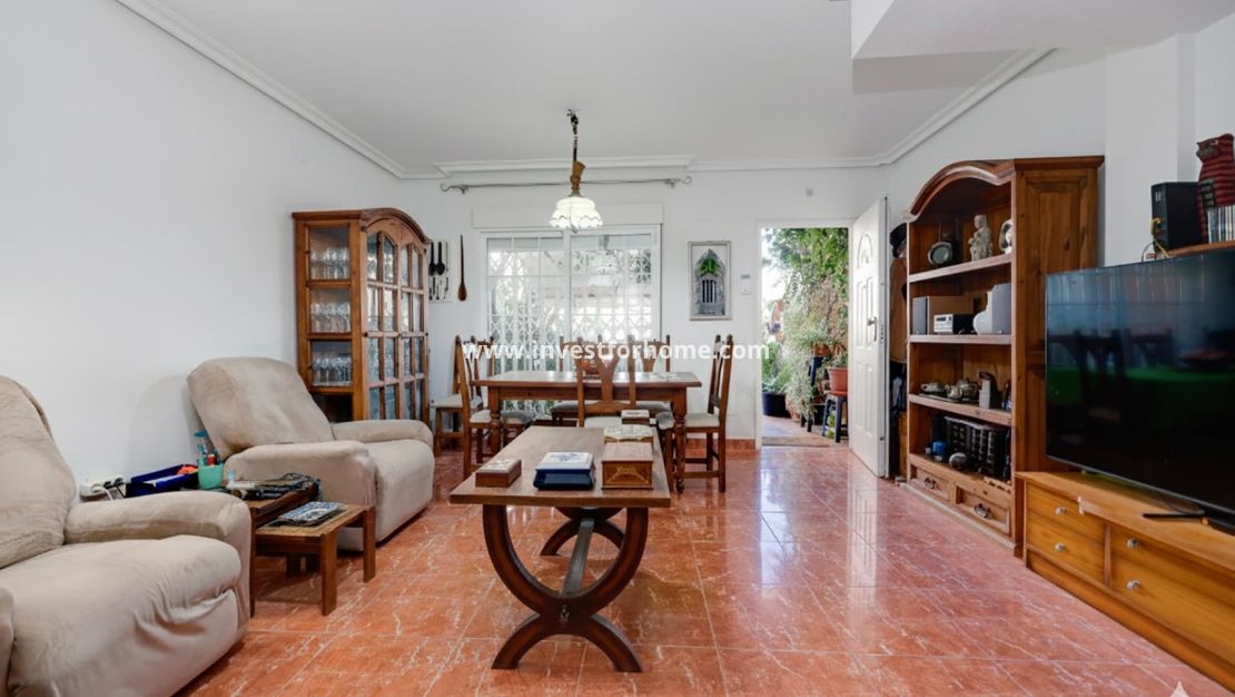 Försäljning - Villa - Orihuela Costa - Costa Blanca