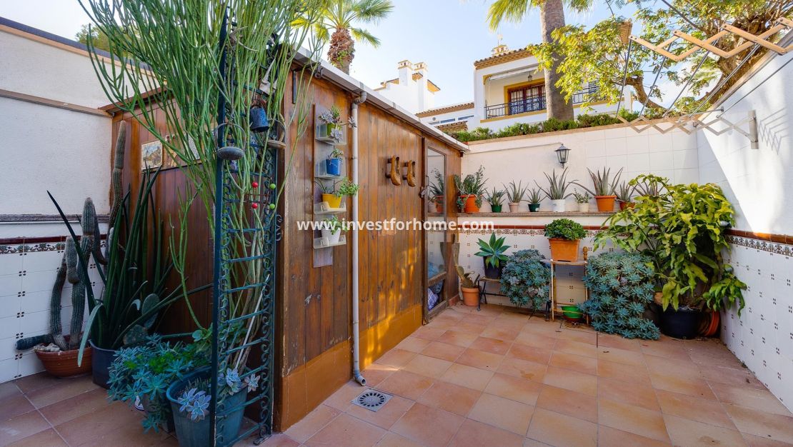 Försäljning - Villa - Orihuela Costa - Costa Blanca