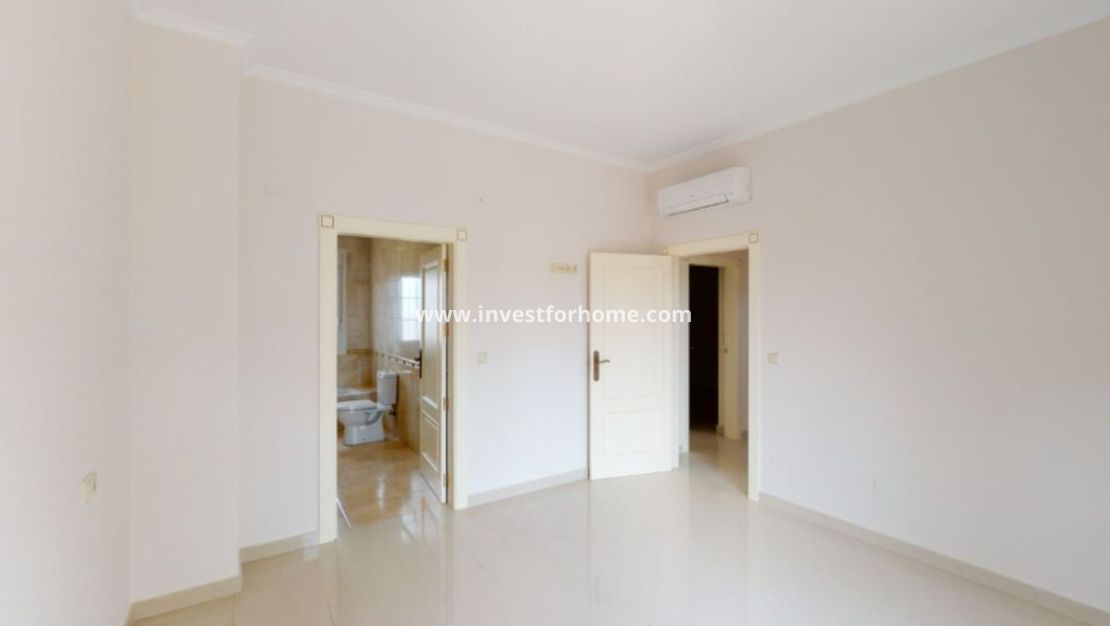 Försäljning - Villa - Orihuela Costa - Costa Blanca