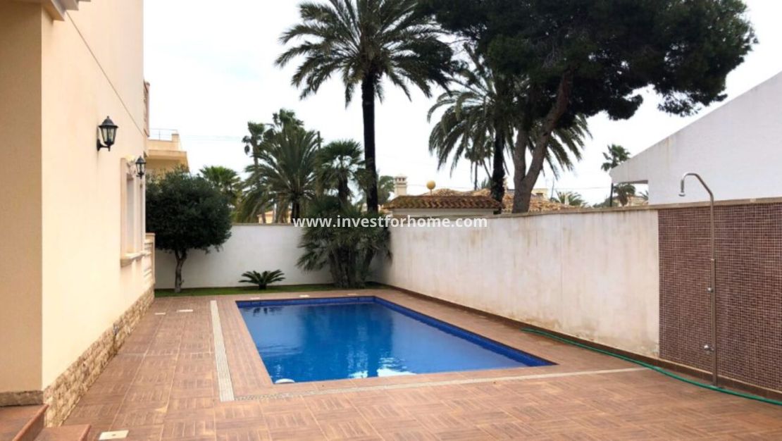 Försäljning - Villa - Orihuela Costa - Costa Blanca