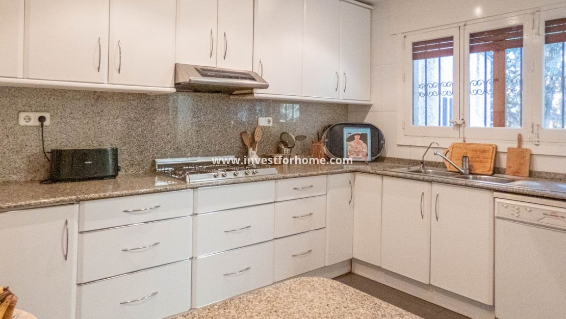 Försäljning - Villa - Orihuela Costa - Costa Blanca