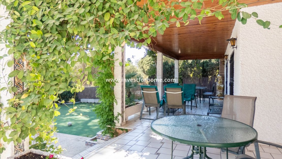 Försäljning - Villa - Orihuela Costa - Costa Blanca