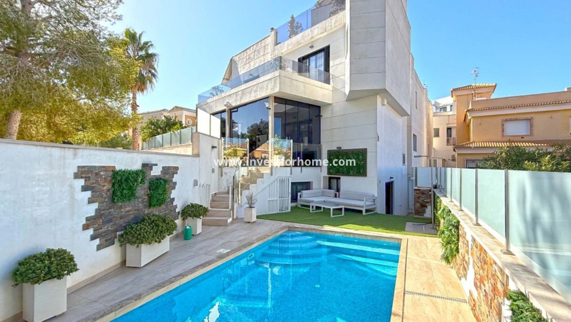 Försäljning - Villa - Orihuela Costa - Costa Blanca