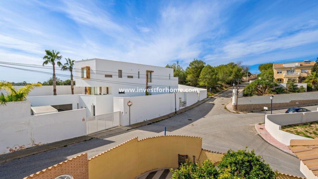 Försäljning - Villa - Orihuela Costa - Costa Blanca