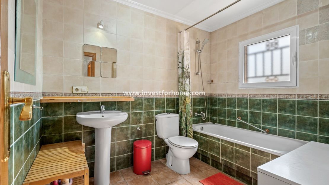 Försäljning - Villa - Orihuela Costa - Costa Blanca