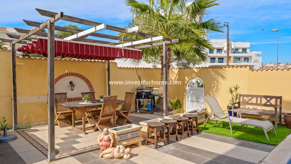 Försäljning - Villa - Orihuela Costa - Costa Blanca