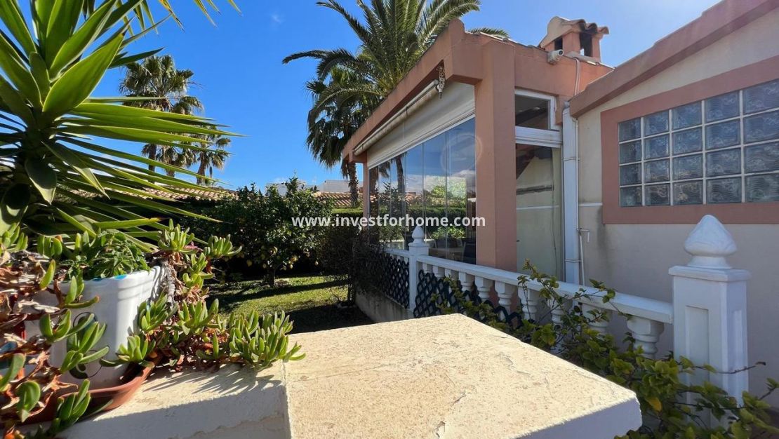 Försäljning - Villa - Orihuela Costa - Costa Blanca