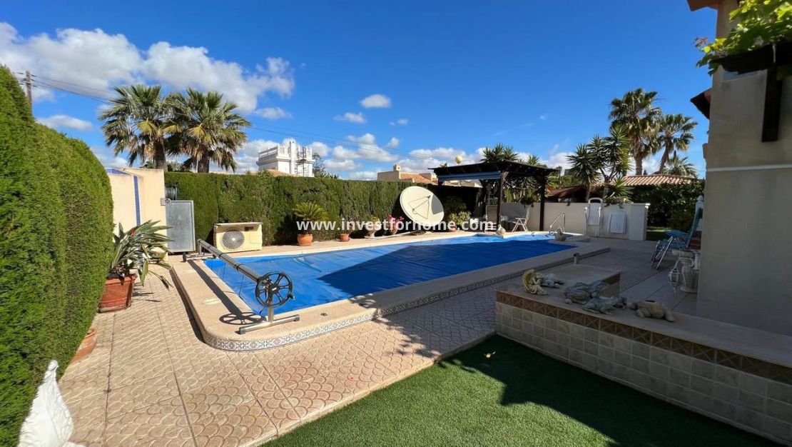 Försäljning - Villa - Orihuela Costa - Costa Blanca