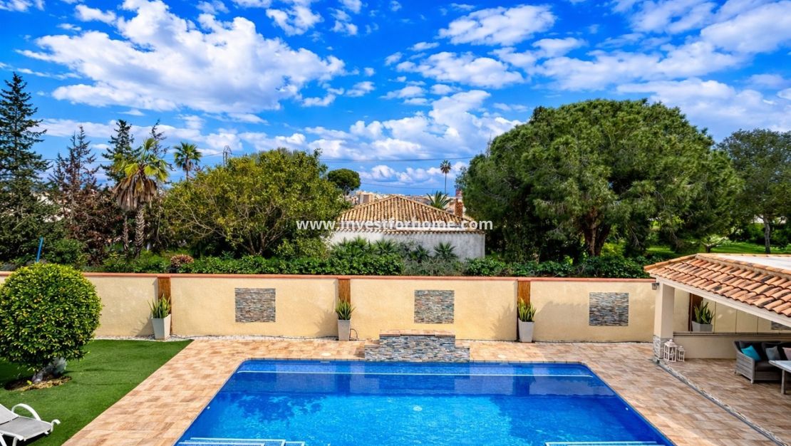 Försäljning - Villa - Orihuela Costa - Costa Blanca
