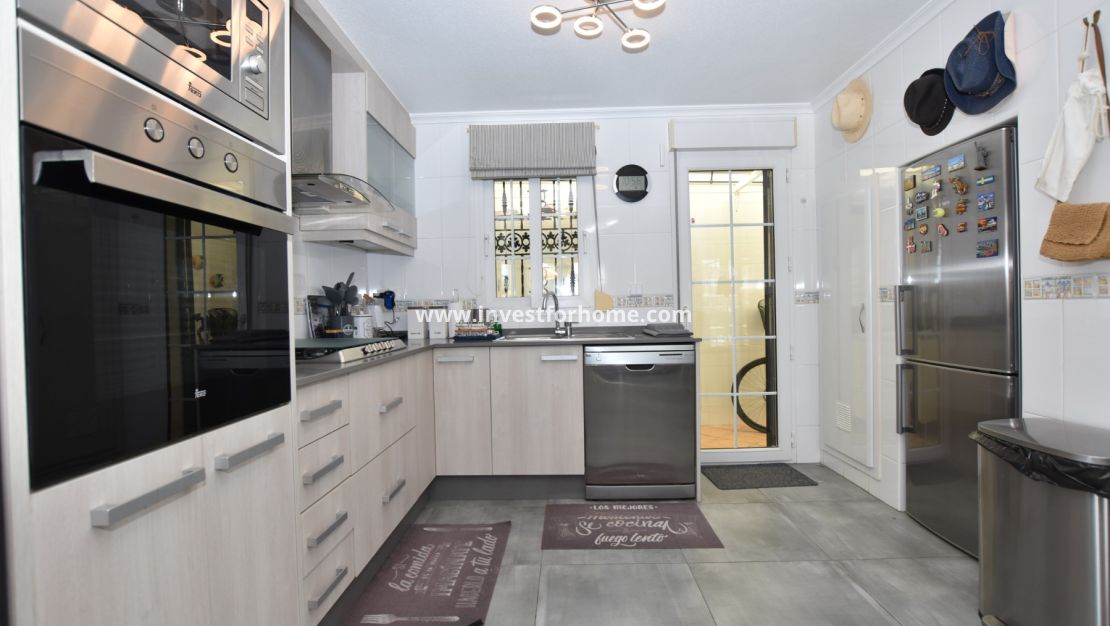 Försäljning - Villa - Orihuela Costa - Costa Blanca