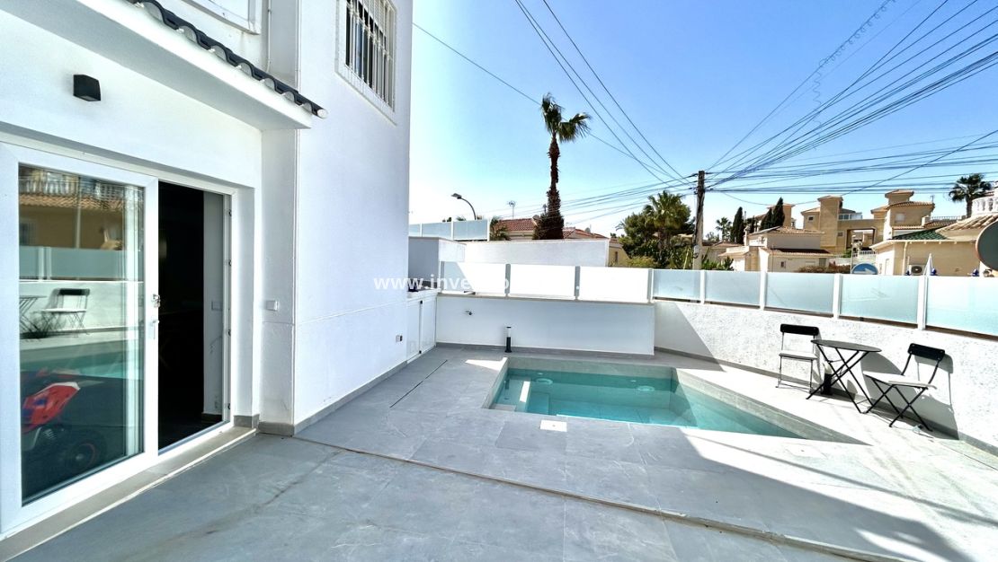 Försäljning - Villa - Orihuela Costa - Costa Blanca