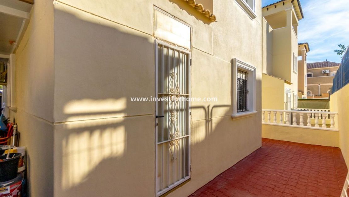 Försäljning - Villa - Orihuela Costa - Costa Blanca