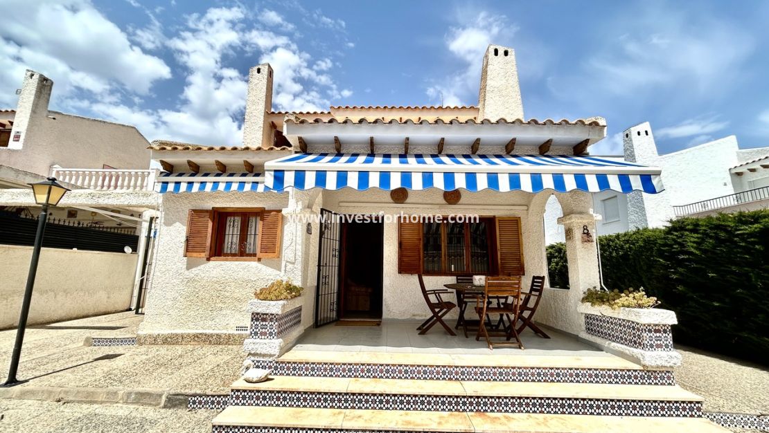Försäljning - Villa - Orihuela Costa - Costa Blanca