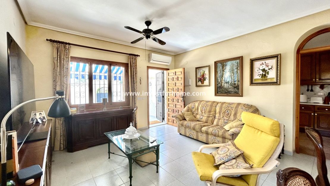 Försäljning - Villa - Orihuela Costa - Costa Blanca