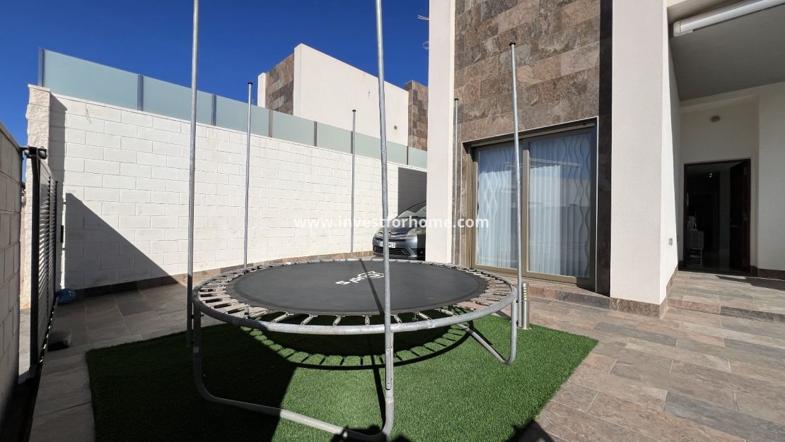 Försäljning - Villa - Orihuela Costa - Costa Blanca