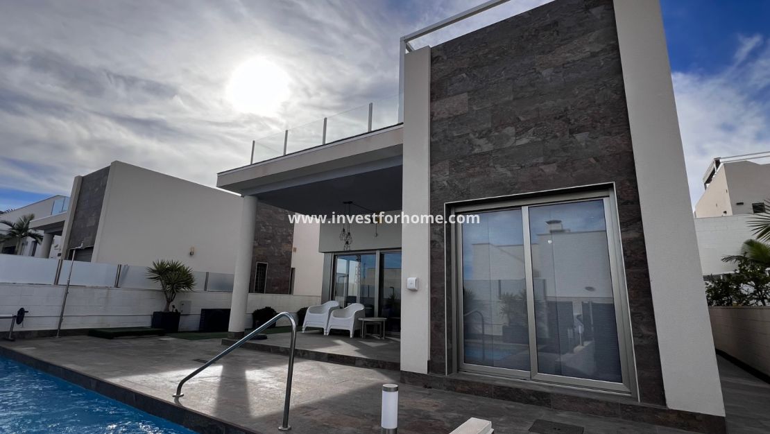 Försäljning - Villa - Orihuela Costa - Costa Blanca