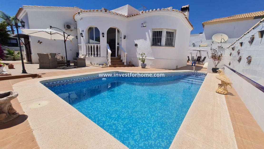 Försäljning - Villa - Orihuela Costa - Costa Blanca