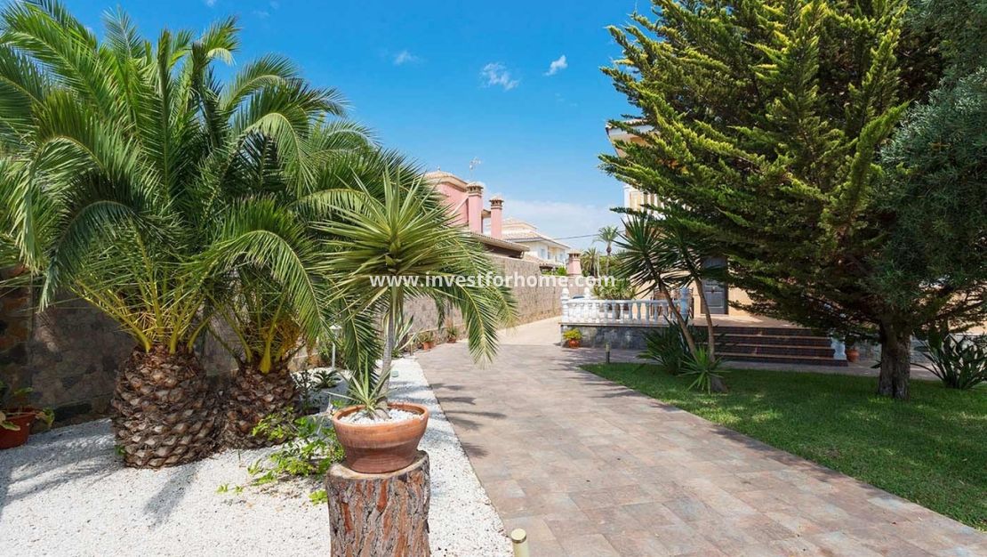 Försäljning - Villa - Orihuela Costa - Costa Blanca