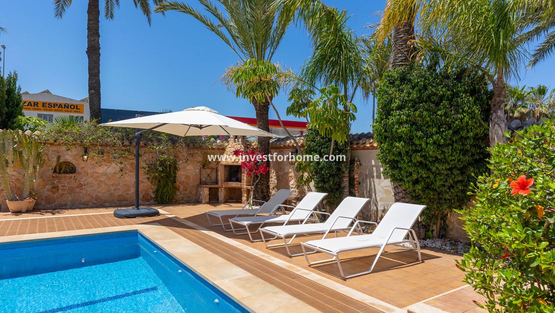 Försäljning - Villa - Orihuela Costa - Costa Blanca