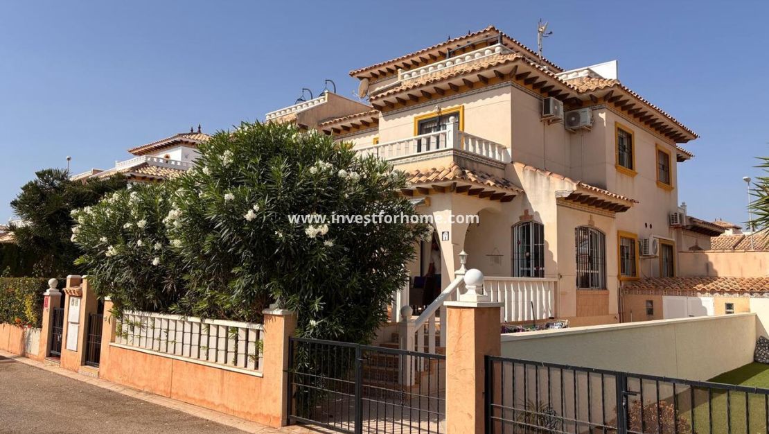 Försäljning - Villa - Orihuela Costa - Costa Blanca
