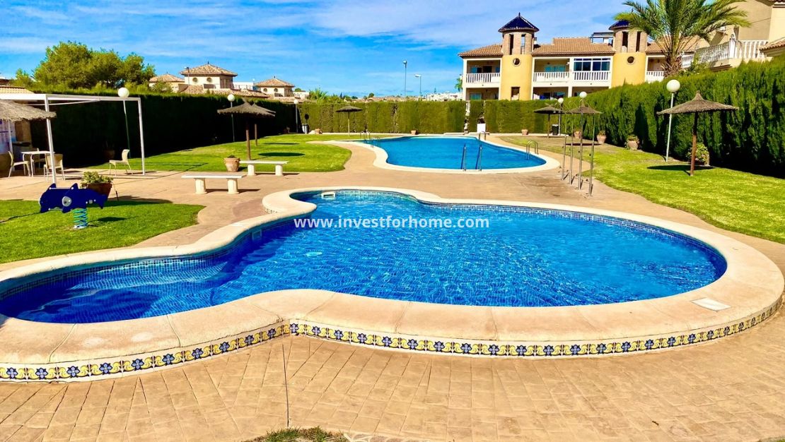 Försäljning - Villa - Orihuela Costa - Costa Blanca