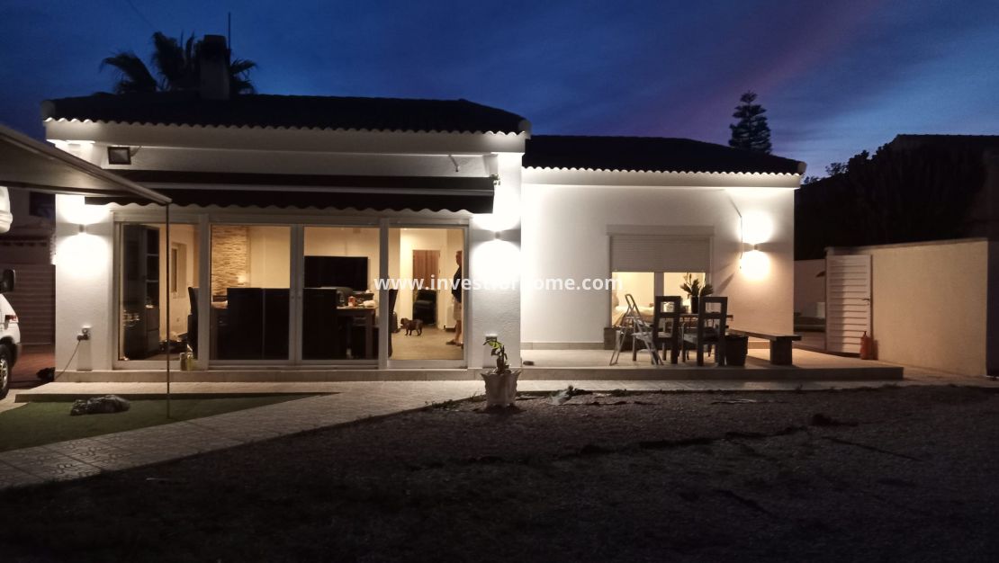 Försäljning - Villa - Orihuela Costa - Costa Blanca
