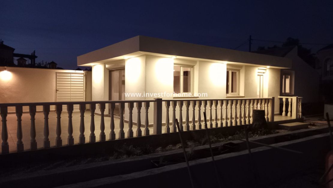 Försäljning - Villa - Orihuela Costa - Costa Blanca