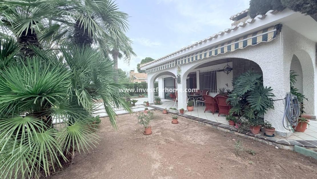 Försäljning - Villa - Orihuela Costa - Dehesa De Campoamor