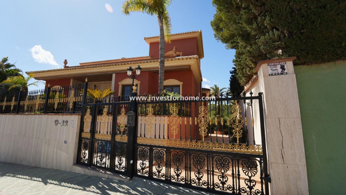 Försäljning - Villa - Orihuela Costa - Dehesa De Campoamor