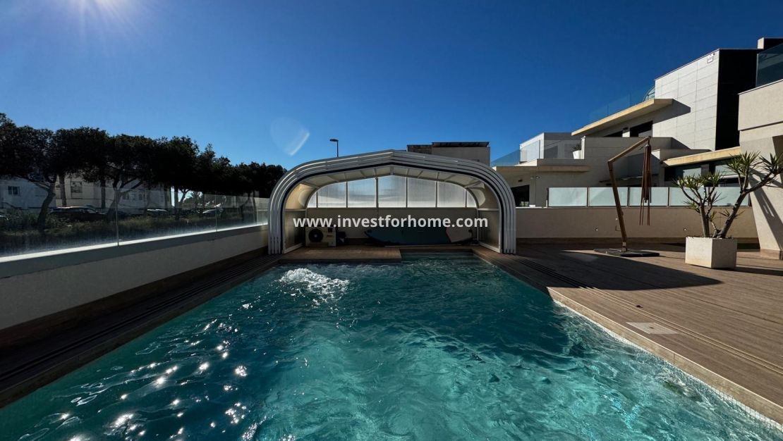 Försäljning - Villa - Orihuela Costa - Dehesa De Campoamor