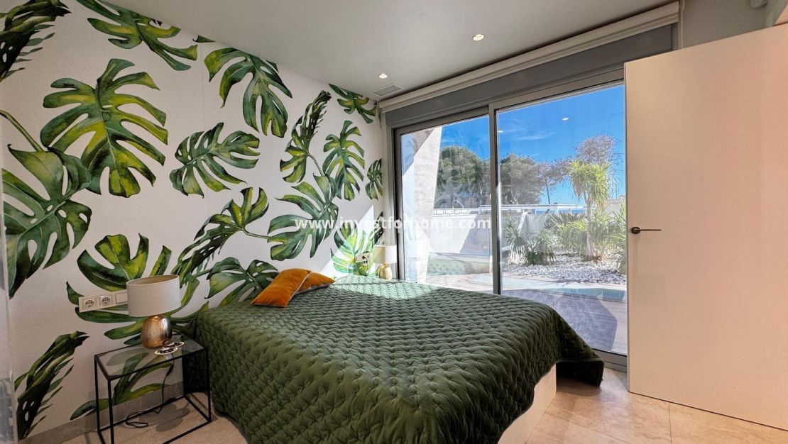 Försäljning - Villa - Orihuela Costa - Dehesa De Campoamor