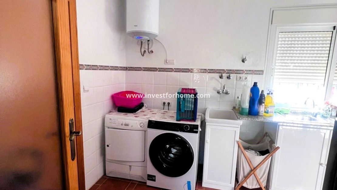 Försäljning - Villa - Orihuela Costa - Desamparados-hurchillo-torremendo