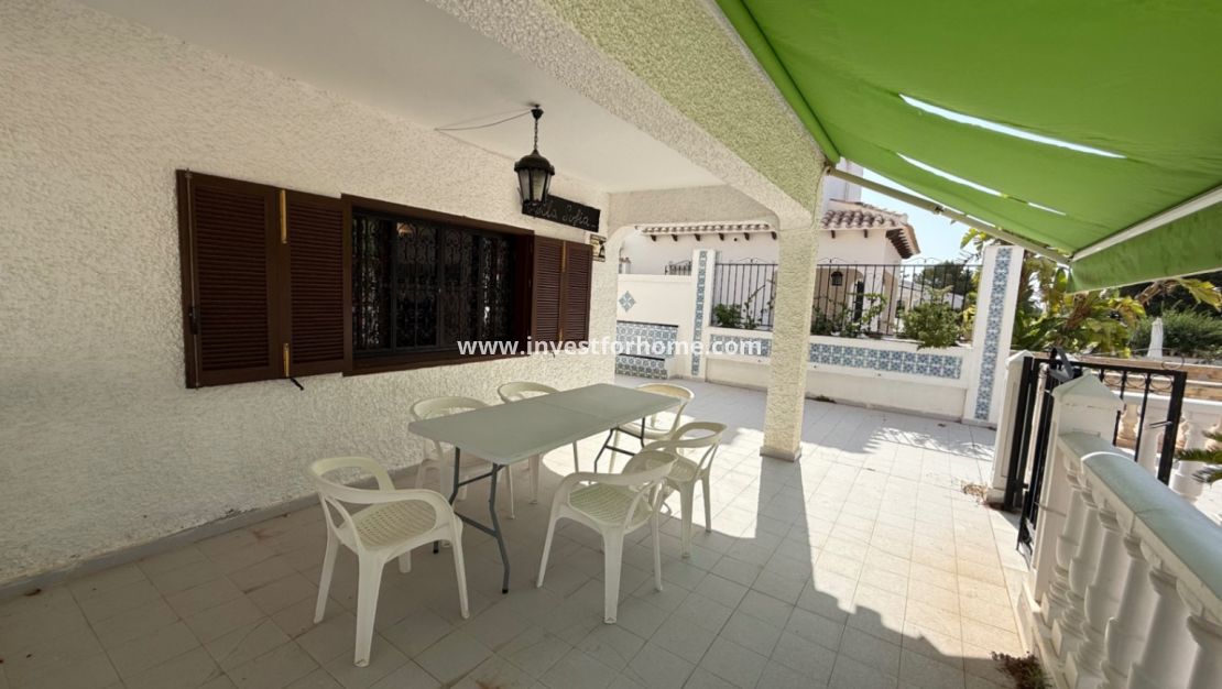 Försäljning - Villa - Orihuela Costa - Inland