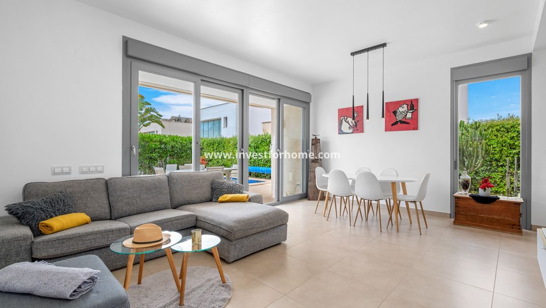 Försäljning - Villa - Orihuela Costa - Inland