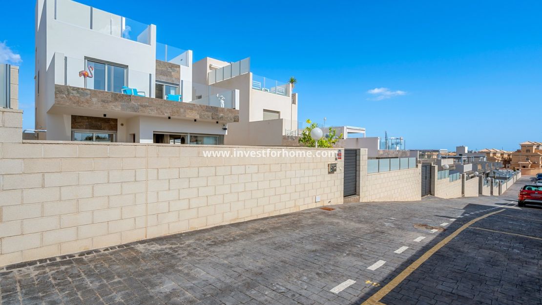 Försäljning - Villa - Orihuela Costa - Inland