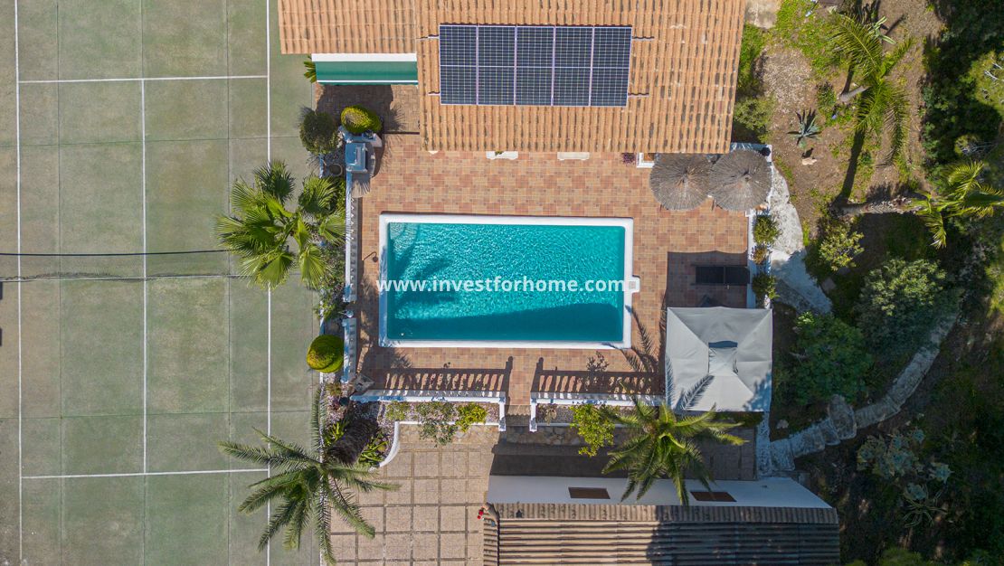 Försäljning - Villa - Orihuela Costa - Inland