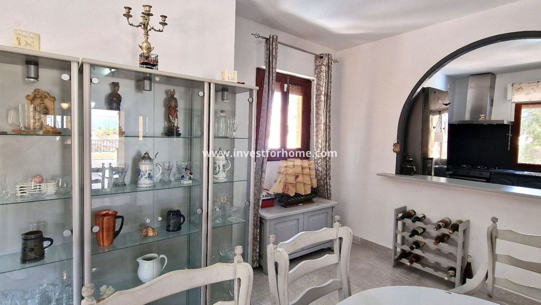Försäljning - Villa - Orihuela Costa - Inland