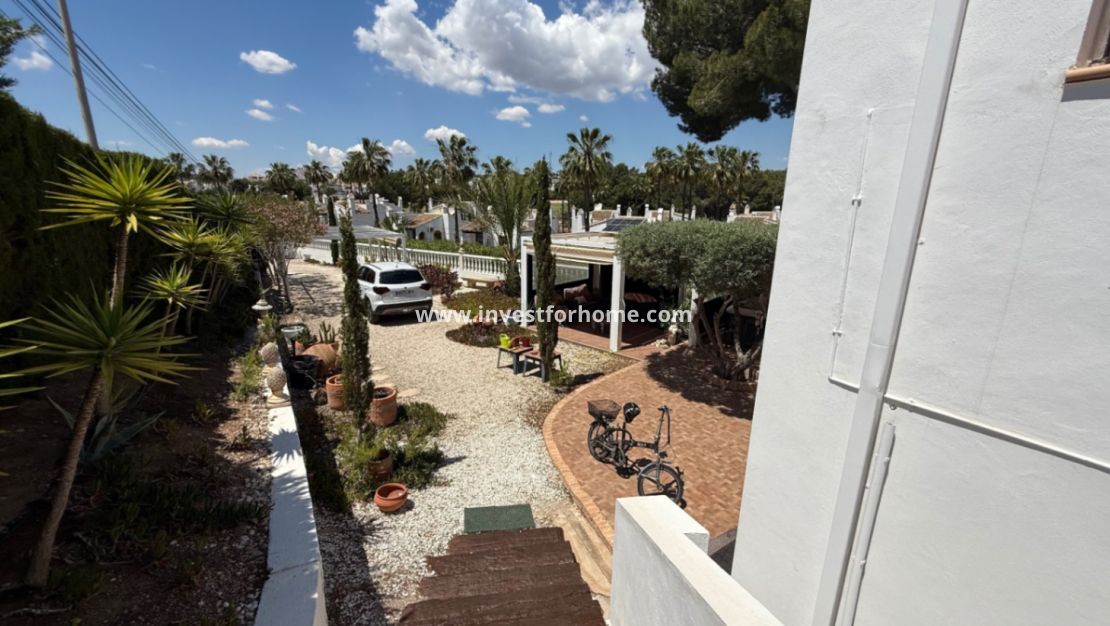 Försäljning - Villa - Orihuela Costa - Inland