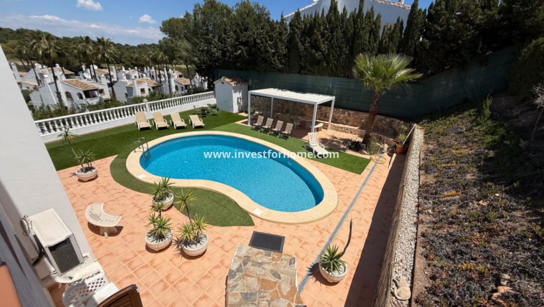 Försäljning - Villa - Orihuela Costa - Inland