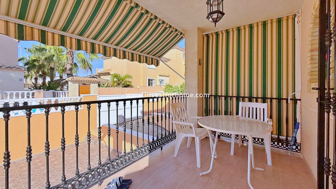 Försäljning - Villa - Orihuela Costa - Inland