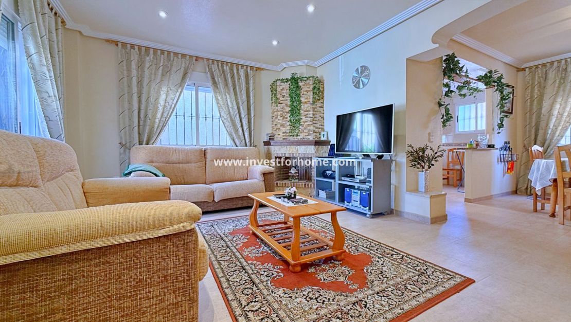 Försäljning - Villa - Orihuela Costa - Inland