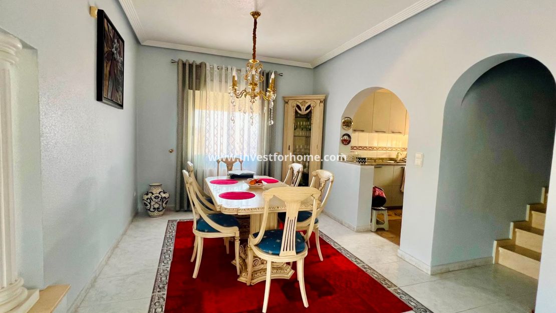 Försäljning - Villa - Orihuela Costa - Inland