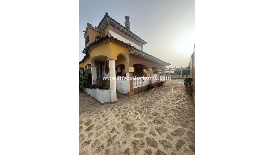 Försäljning - Villa - Orihuela Costa - La Campaneta