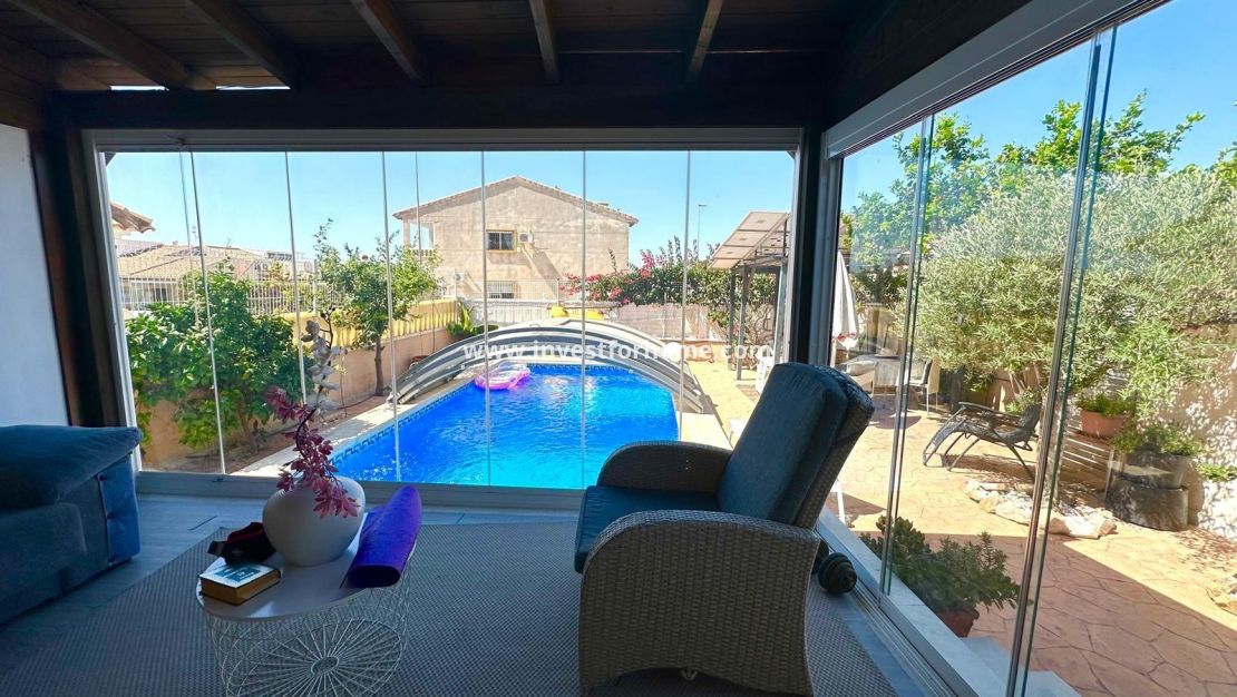 Försäljning - Villa - Orihuela Costa - La Regia