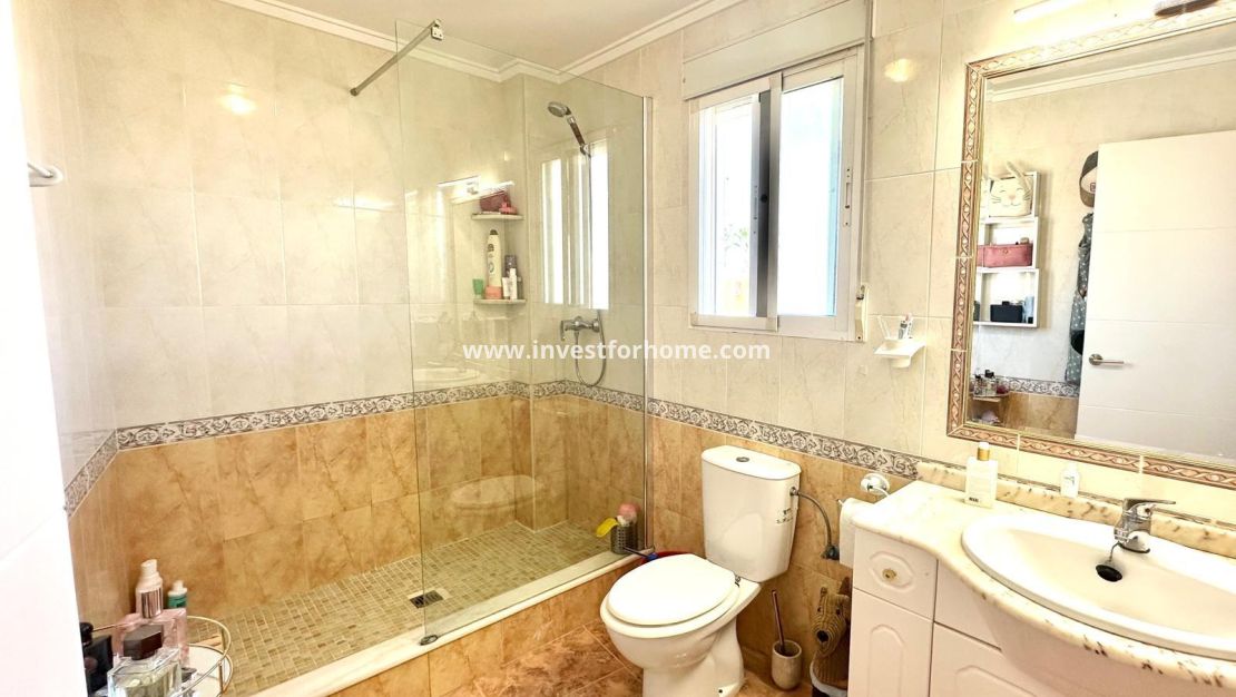 Försäljning - Villa - Orihuela Costa - La Regia